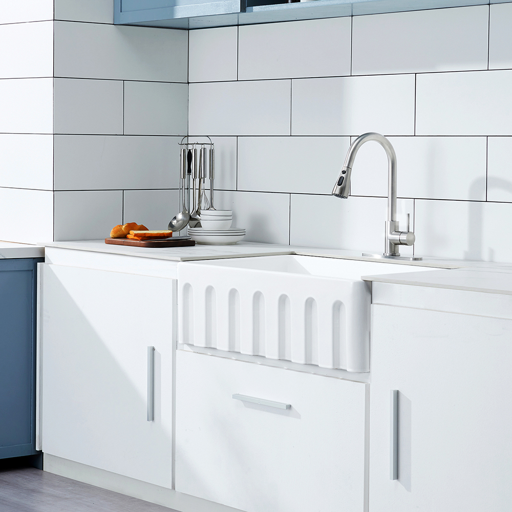 Lavello da cucina rettangolare reversibile in ceramica refrattaria a vasca singola Farmhouse da 30 x 20 pollici
