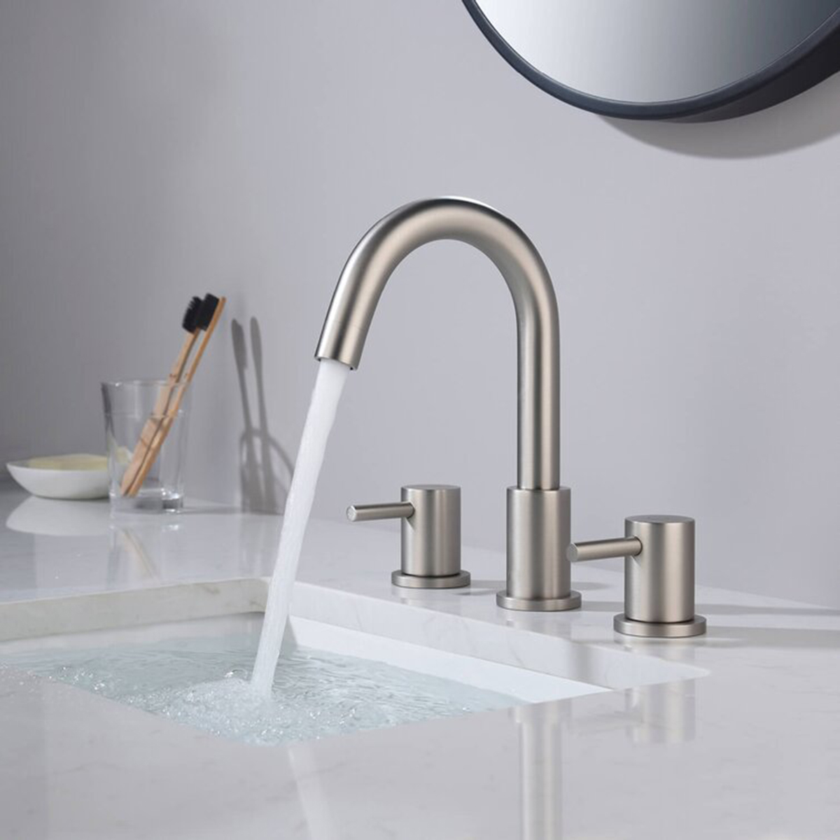 Buon prezzo Cupc nero opaco 8 pollici diffuso rubinetto del bagno in ottone senza piombo